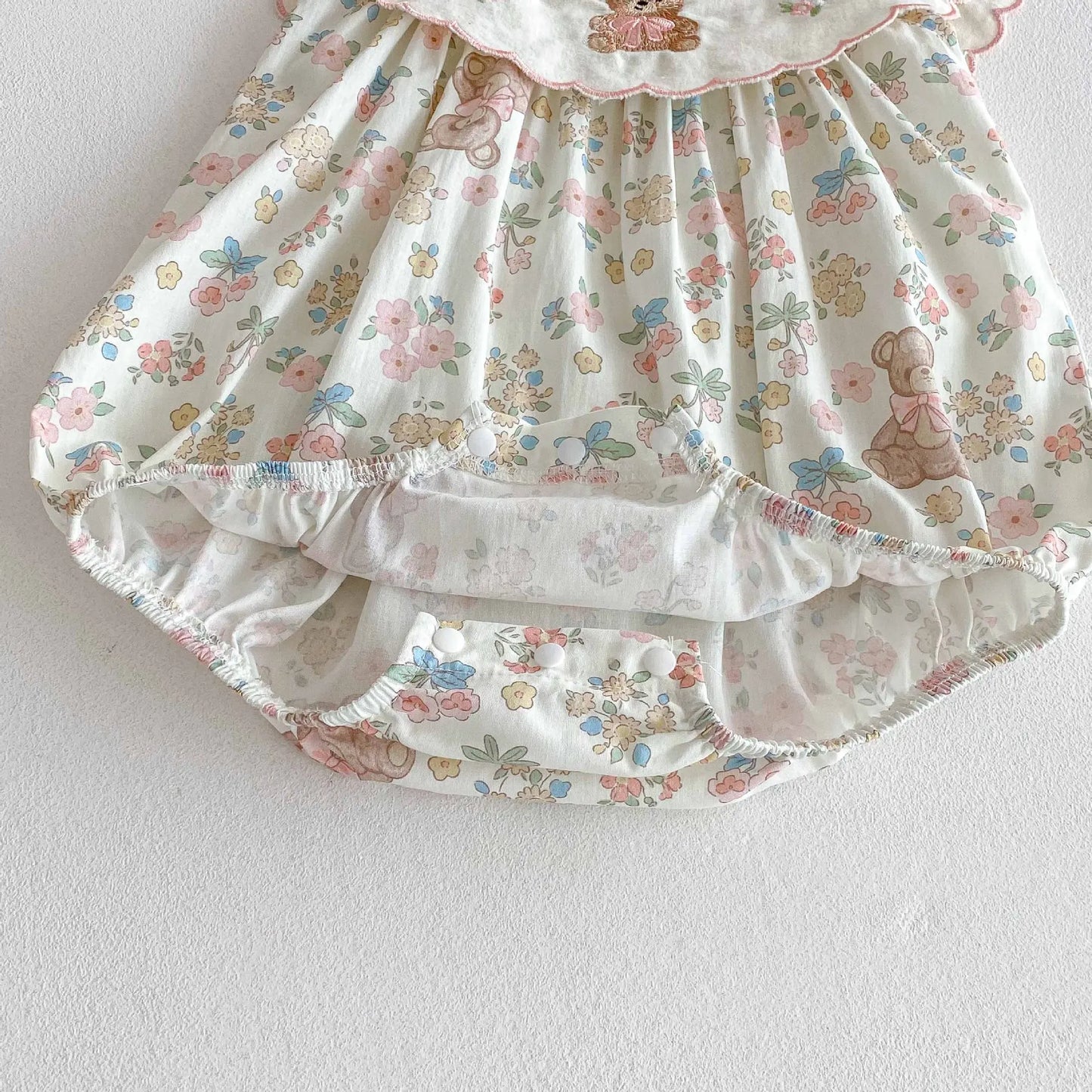 6076 Newborn Clothes. Cute Little Bear Embroidery Collar Girl's One Piece Clothes
